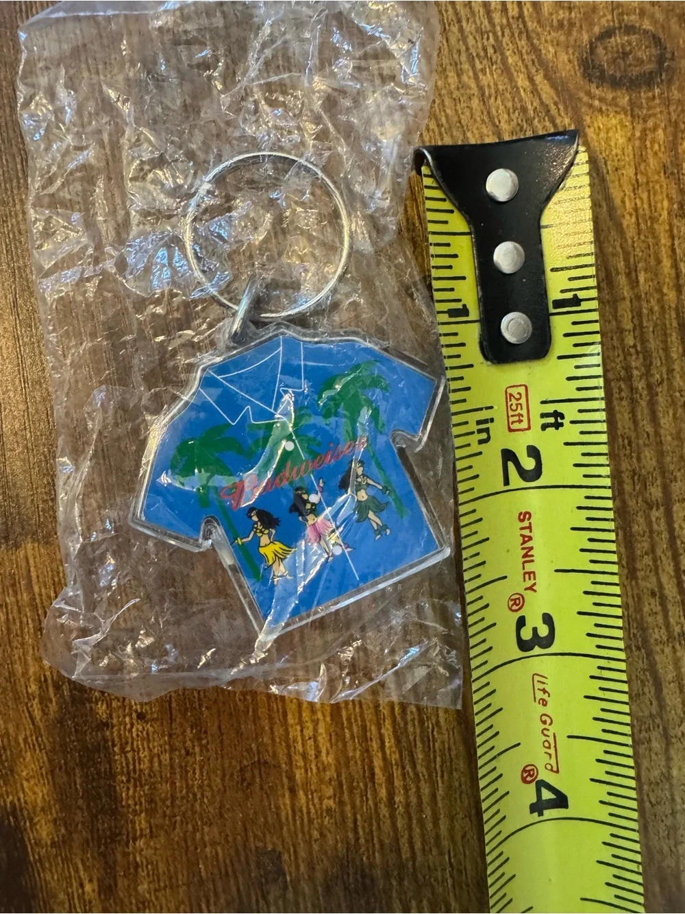 Budweiser Hawaiian Shirt Acrylic Keychain Hula Dancers Palm‎ Trees Beer Promo